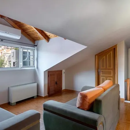 De Bosset Two-storey Apartmán